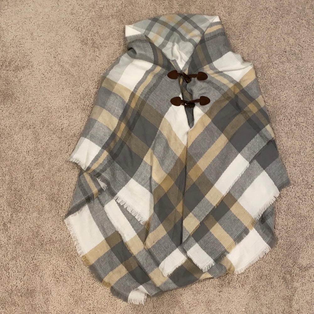 Franchesca’s Sweater Poncho
